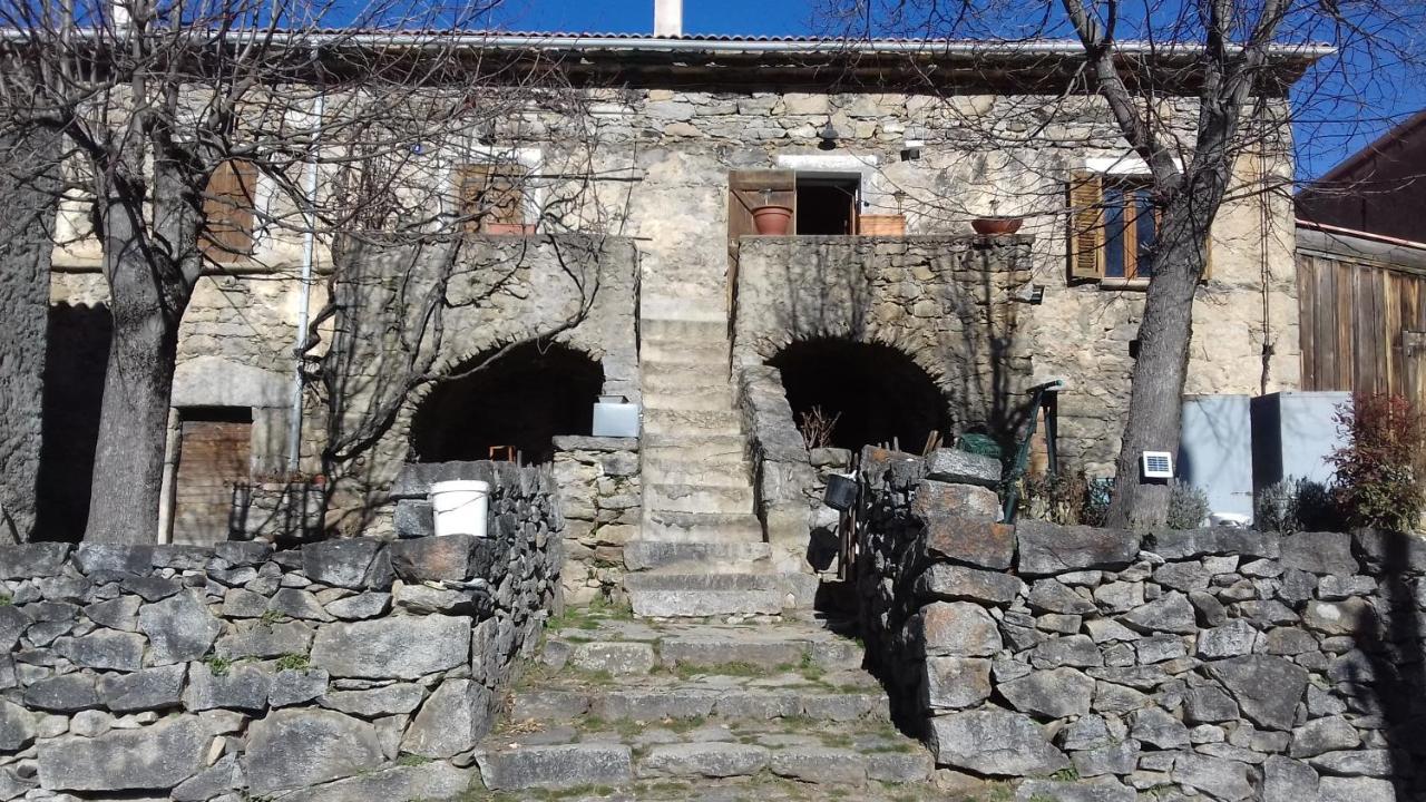 Chambre D'Hote Maison De Caractere Calacuccia Kültér fotó